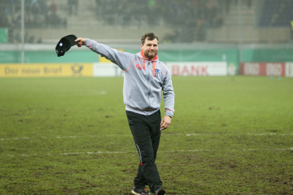 Mit dem SCP steht Steffen Baumgart im Viertelfinale des DFB-Pokals.