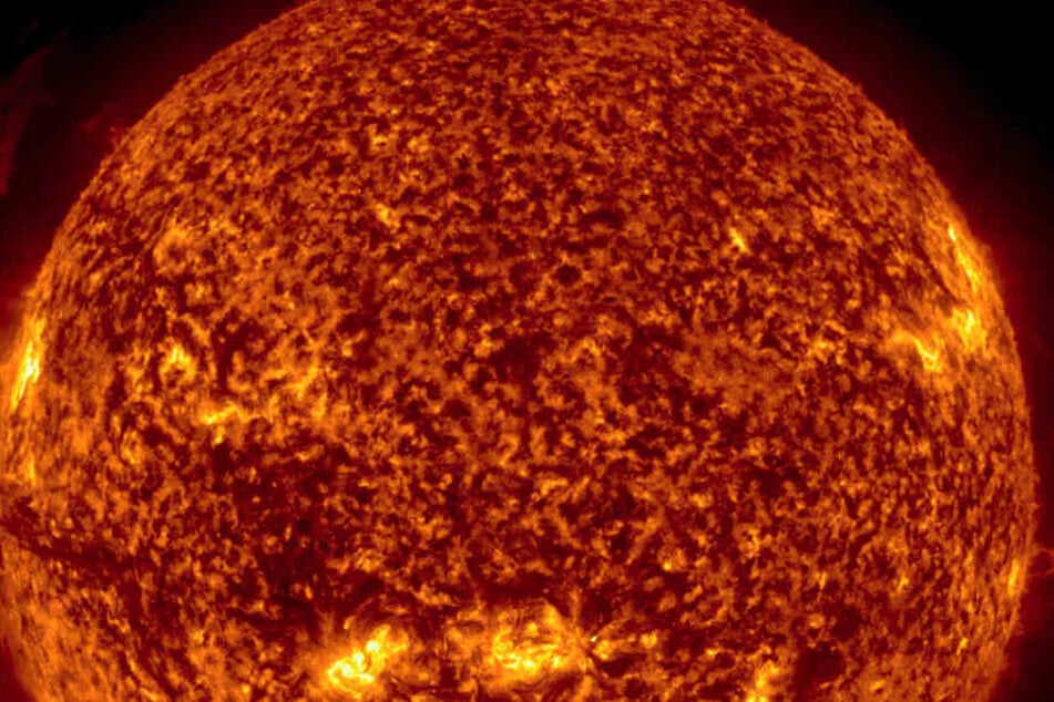 Je nach Aktivität hat die Sonne mehr oder weniger Flecken.