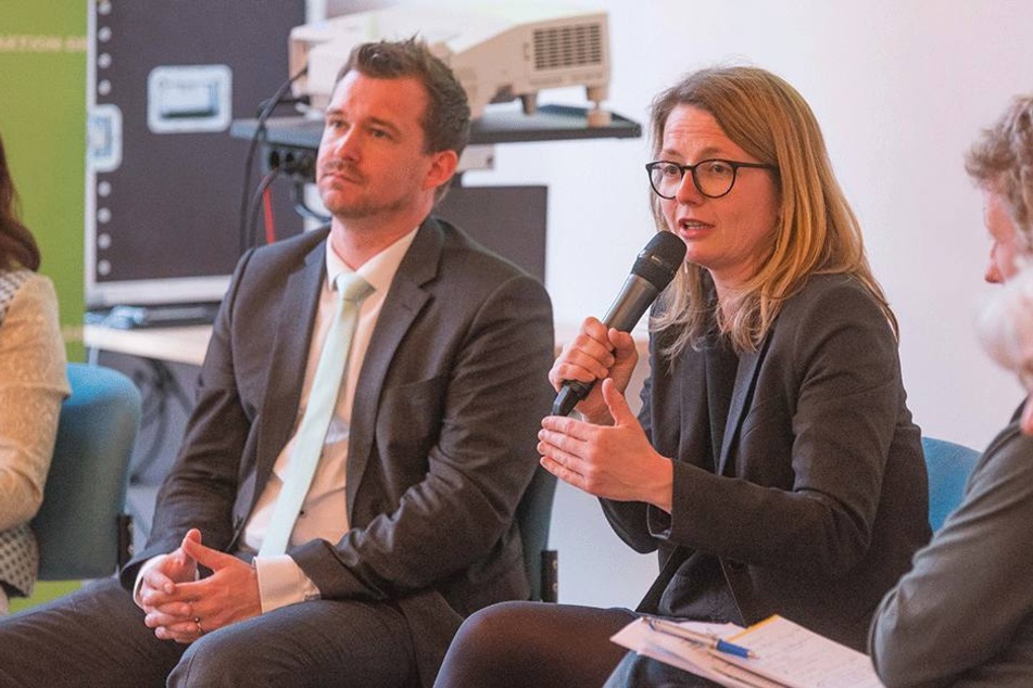 Raoul Schmidt-Lamontain (41, Grüne) und Annakatrin Klepsch (40, Linke) diskutierten mit.