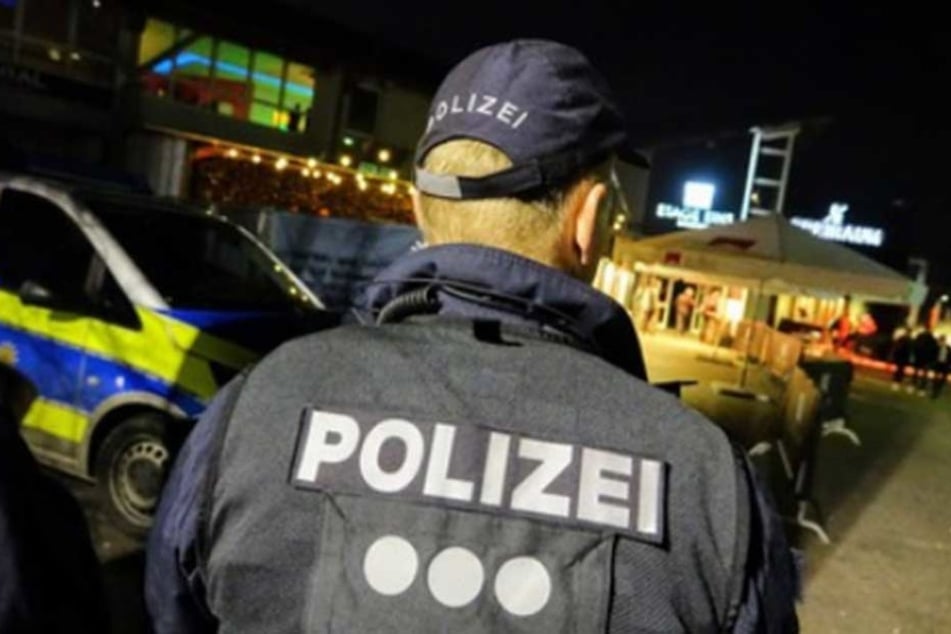 Die zunächst eingesetzten Polizisten mussten Verstärkung anfordern.