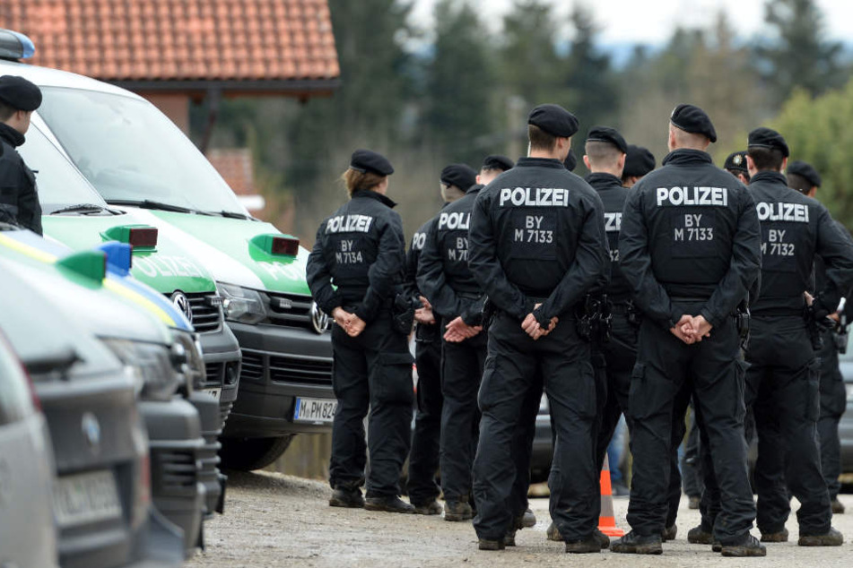 Die Polizei war nach der Tat mit einem Großaufgebot am Ort des Geschehens.