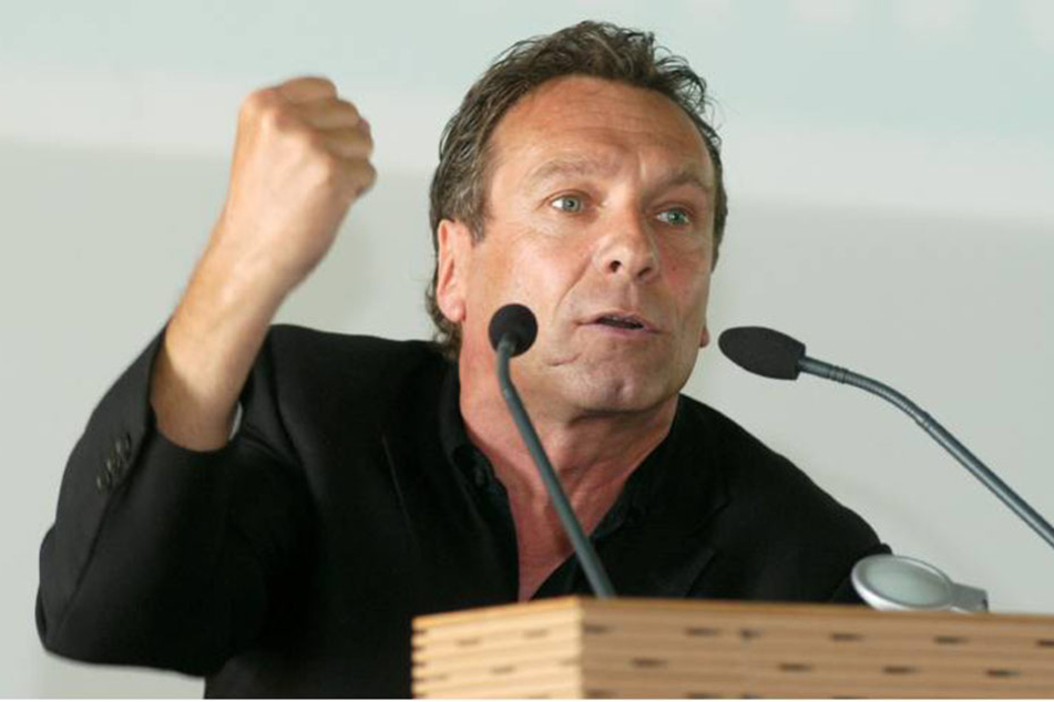 Klaus Ernst (62, Die Linke) nennt diesen Unterschied "Sprengstoff für die Gesellschaft".