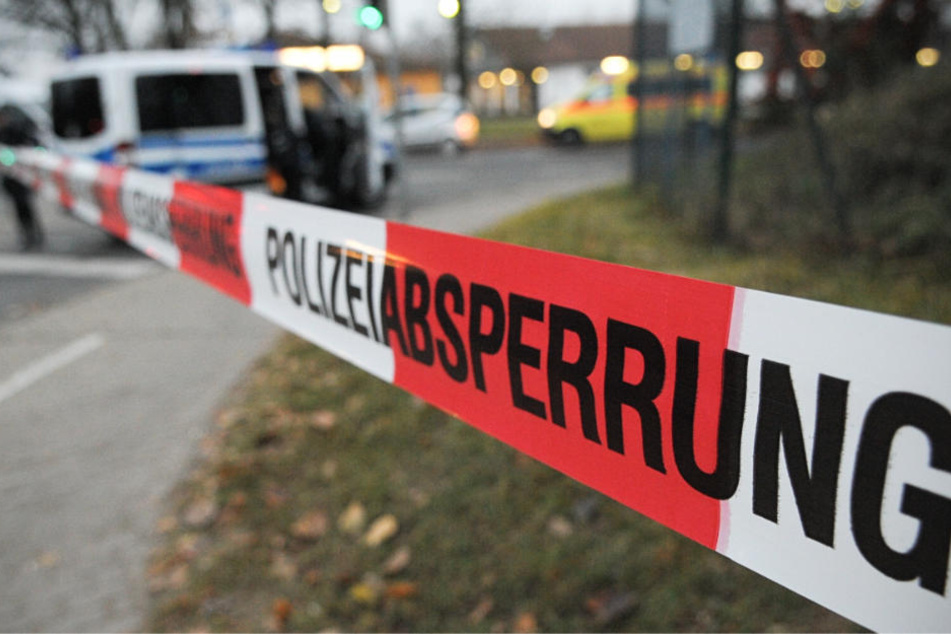 Das Schulgelände wurde abgesperrt und geräumt (Symbolbild).