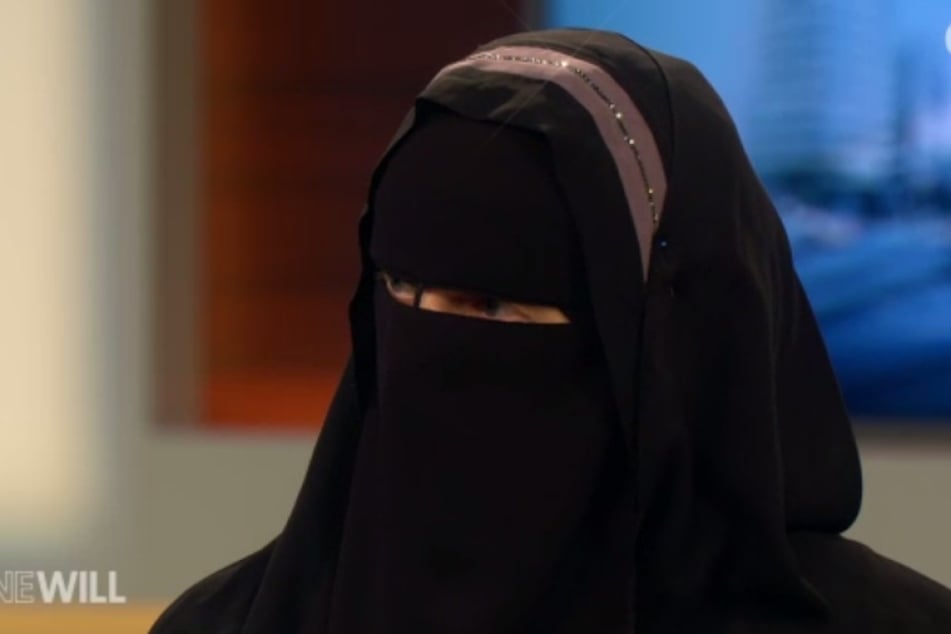 Der Auftritt der umstrittenen Schweizer Muslima Nora Illi sorgt für Wirbel.