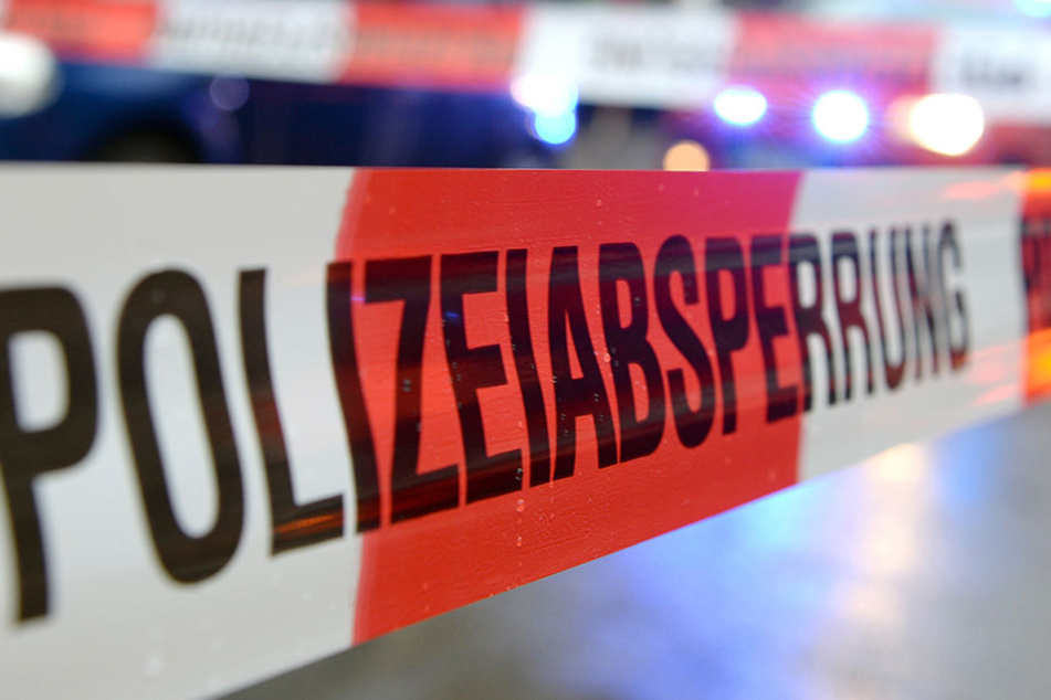 Der Mann verstarb noch an der Unfallstelle.