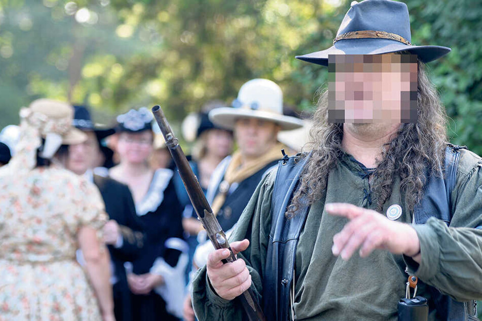 Chief Hank in Aktion. Im FortHenry hat das auch seine Richtigkeit.