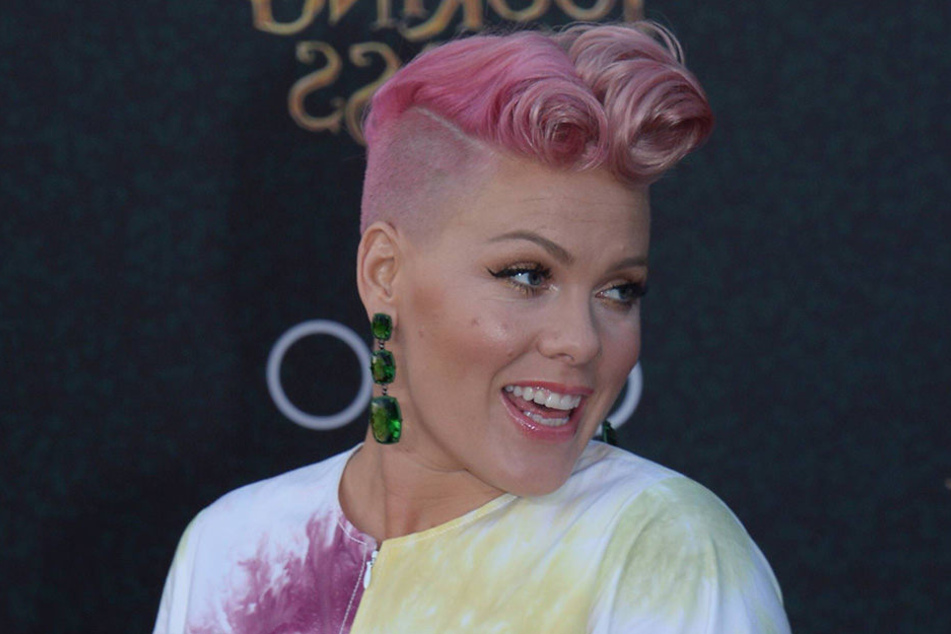 Sängerin Pink ist erneut Mutter geworden.