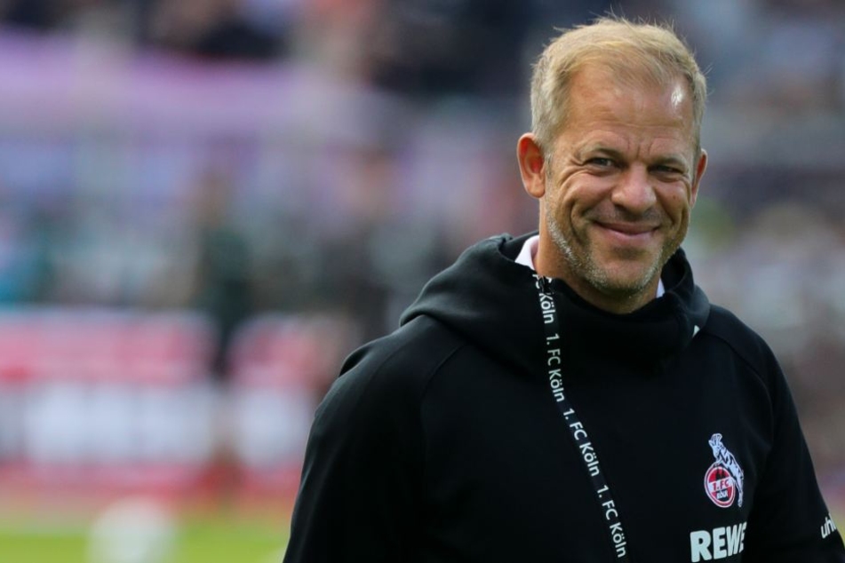 Kann er am Sonntag wieder lächeln? Kölns Trainer Markus Anfang (44).