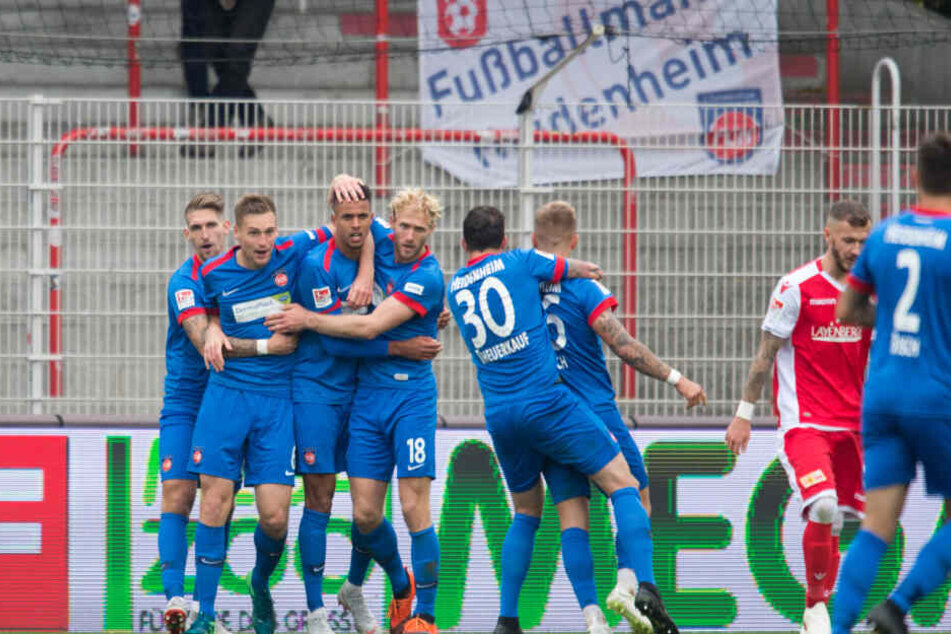 Im Hinspiel konnte der 1. FC Heidenheim zwar in Führung gehen, jedoch konnte der FCU per Last-Minute-Treffer ausgleichen.
