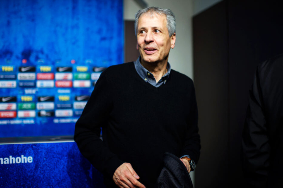 Der heutige BVB-Coach Lucien Favre war der erste Trainer von Adrian Ramos in Europa, wurde bei Hertha BSC allerdings nur wenige Monate nach der Verpflichtung des Kolumbianers entlassen.