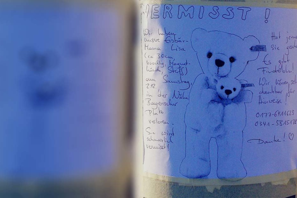 Mit diesem selbstgeschriebenen und -gezeichneten Suchblatt erhofft sich eine Familie Hinweise zu ihrem Plüsch-Eisbär "Lisa".