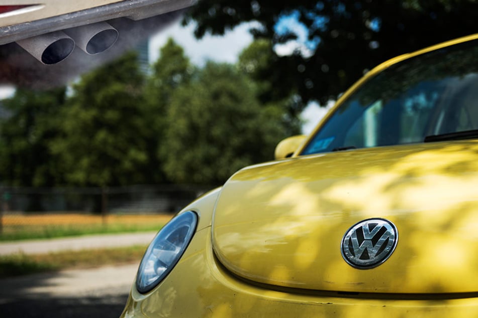 Die Klägerin kaufte im Jahre 2015 einen VW Beetle, der vom Abgasskandal betroffen ist.