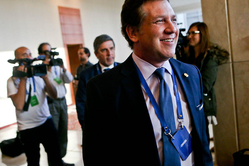 Alejandro Dominguez (46), Präsident des südamerikanischen Fußball-Verbandes CONMEBOL, hat vorgeschlagen, die Weltmeisterschaft alle zwei Jahre auszutragen.