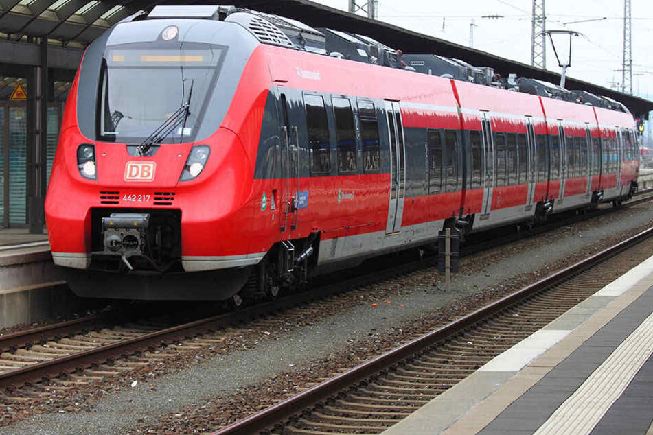 Der Vorfall geschah in einer S-Bahn (Symbolbild).