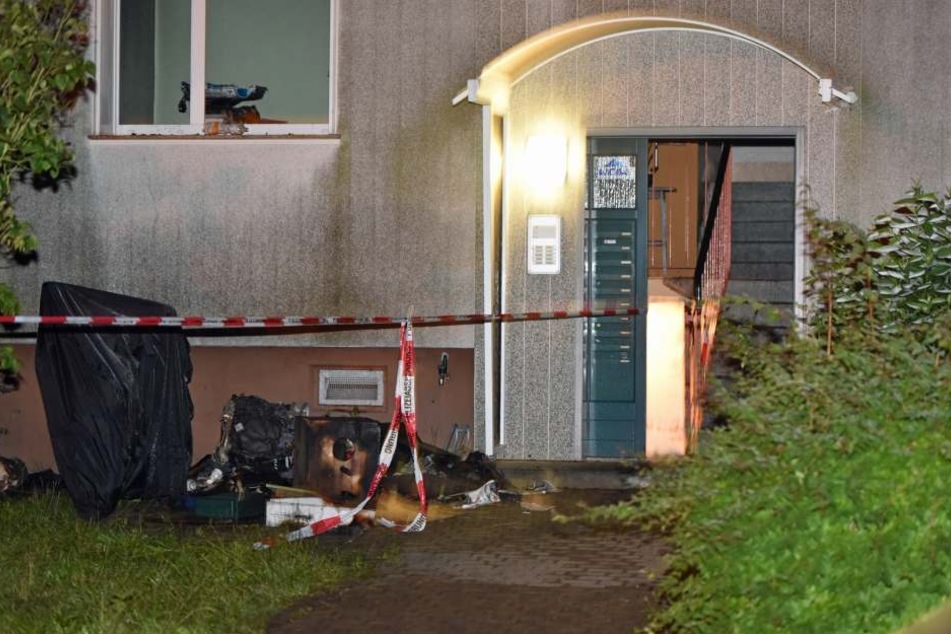 Nach dem Brand ist die Wohnung unbewohnbar.