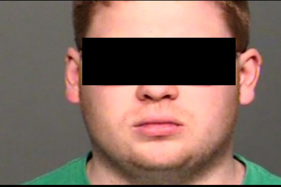 Der 26-jährige Pflege-Vater Kyle R. ist wegen Kindes-Vernachlässigung und Körperverletzung angeklagt.