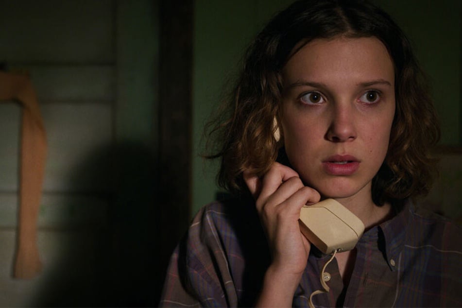 Eleven alias Elfi (Millie Bobby Brown) hat Angst: Auch in Staffel Drei ist die düstere Bedrohung wieder spürbar.
