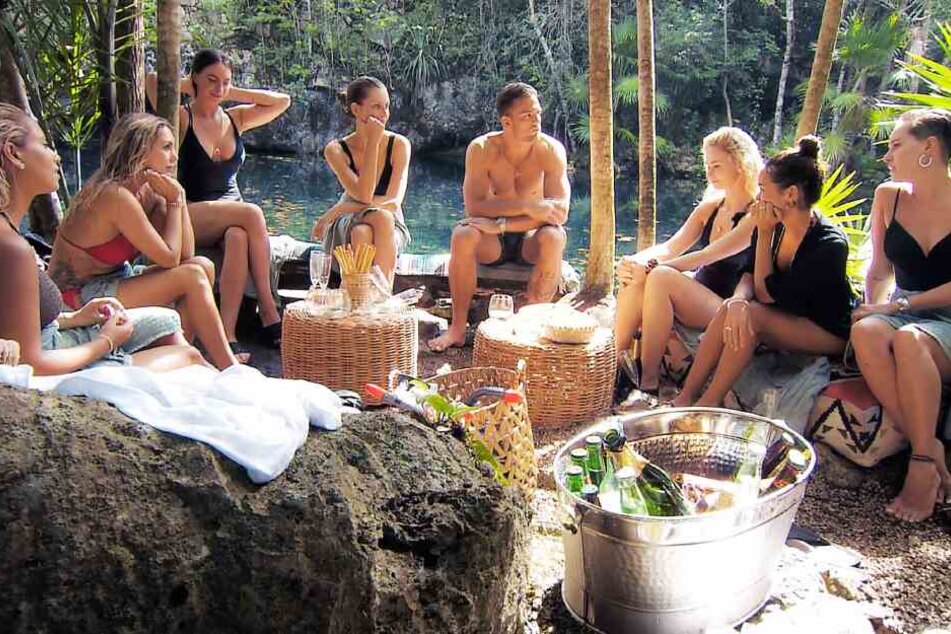 Beim Gruppendate geht's ans Wasser.