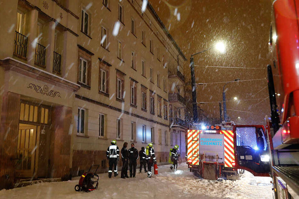 Bei dem Wohnungsbrand wurde ein 35-Jähriger verletzt.
