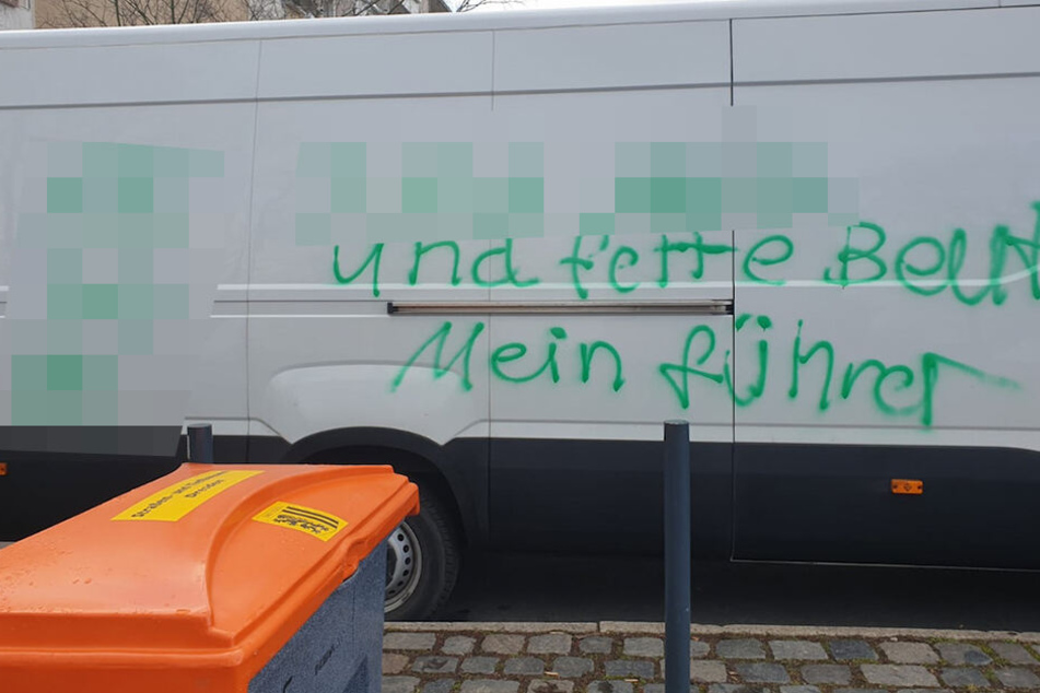 In der Nacht wurden 12 Fahrzeuge in Zschertnitz und Räcknitz beschmiert.