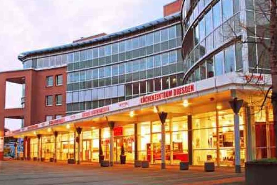 Seit 2009 gibt es das KÜCHENZENTRUM DRESDEN nahe der Hansastraße (hinter dem NH-Hotel).