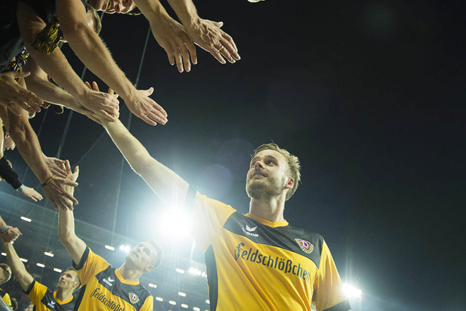 Die Fans haben Lucas Röser schon ins Herz geschlossen - kein Wunder, schließlich hat der Neuzugang schon zwei hochwichtige Treffer erzielt.