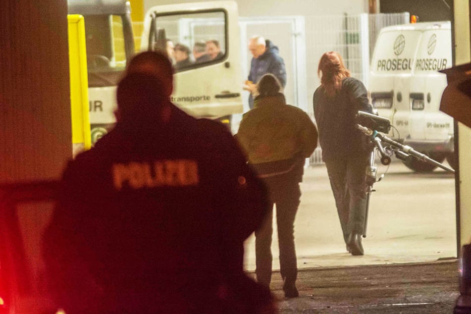In Salzwedel wurde ein Geldtransport-Unternehmen überfallen.