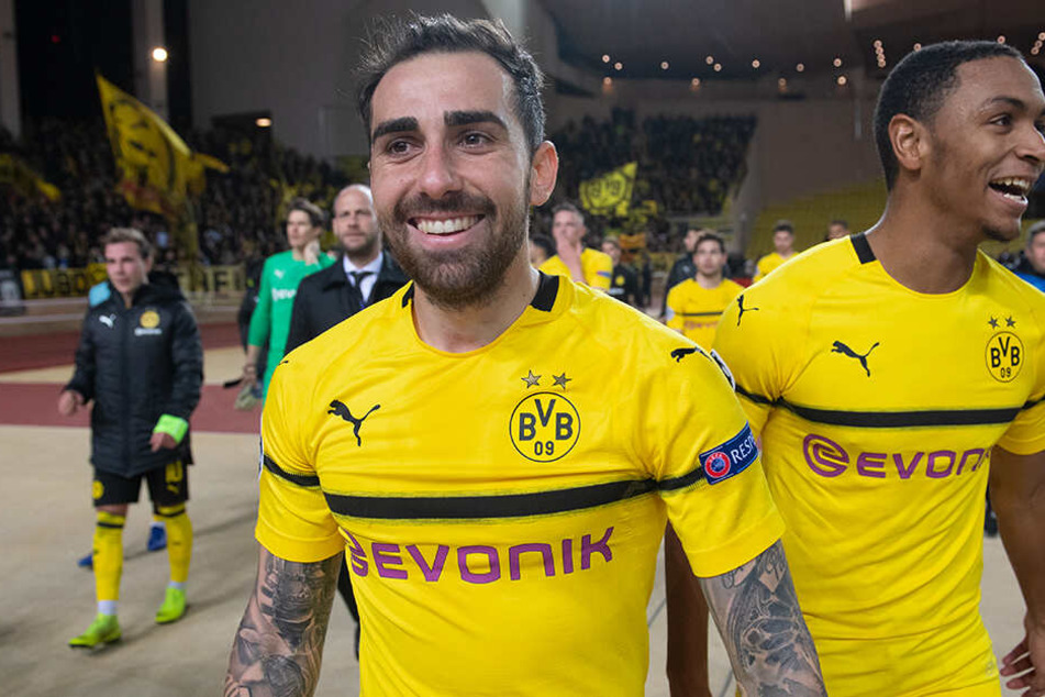 Hat gut lachen: Paco Alcacer wird auch in Zukunft beim BVB spielen.