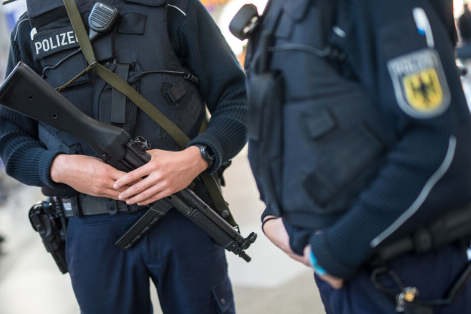 Die Bundespolizei bittet um Hinweise aus der Bevölkerung. (Symbolbild)