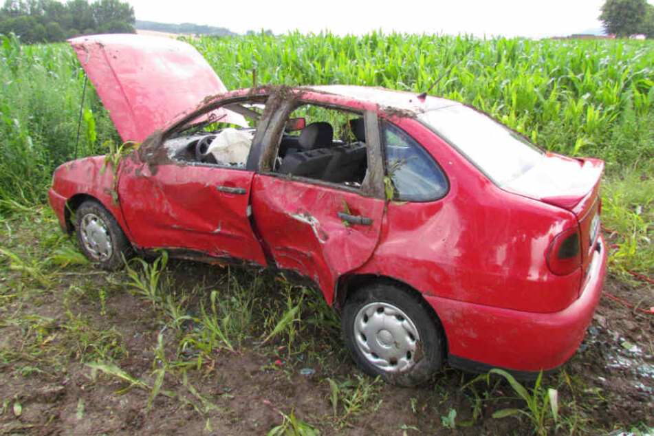 Der Wagen war nach dem Crash nur noch Schrott.
