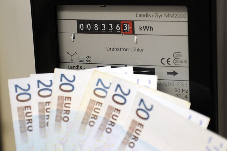 Erneut müssen Verbraucher mehr für die Stromversorgung zahlen.