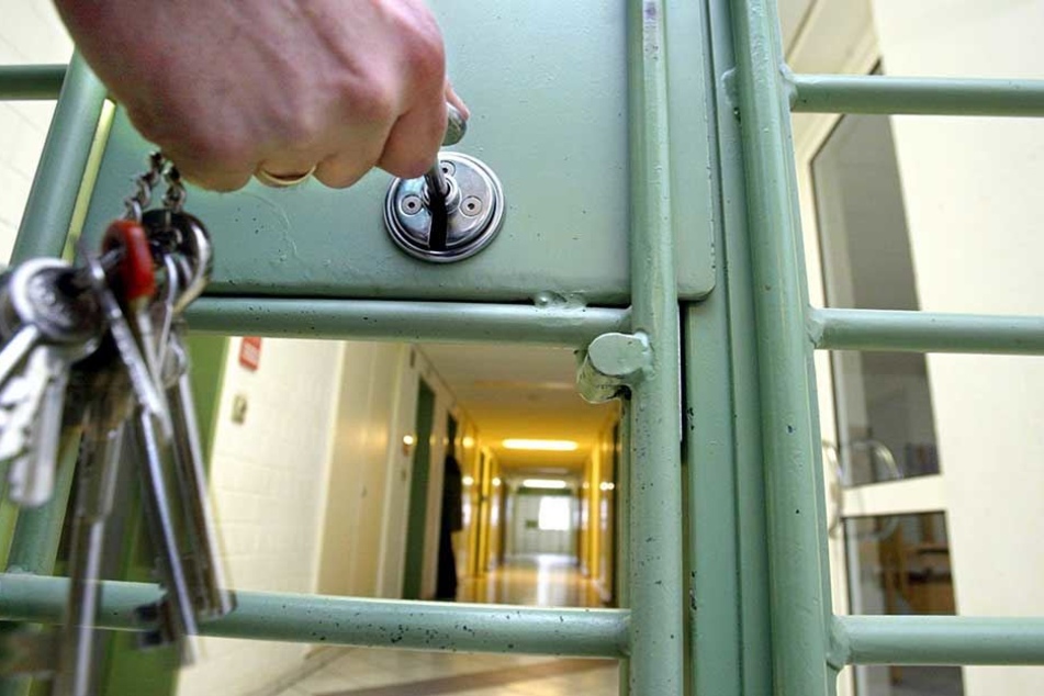 Wer unschuldig hinter Gittern sitzt, hat Anspruch auf Entschädigung.