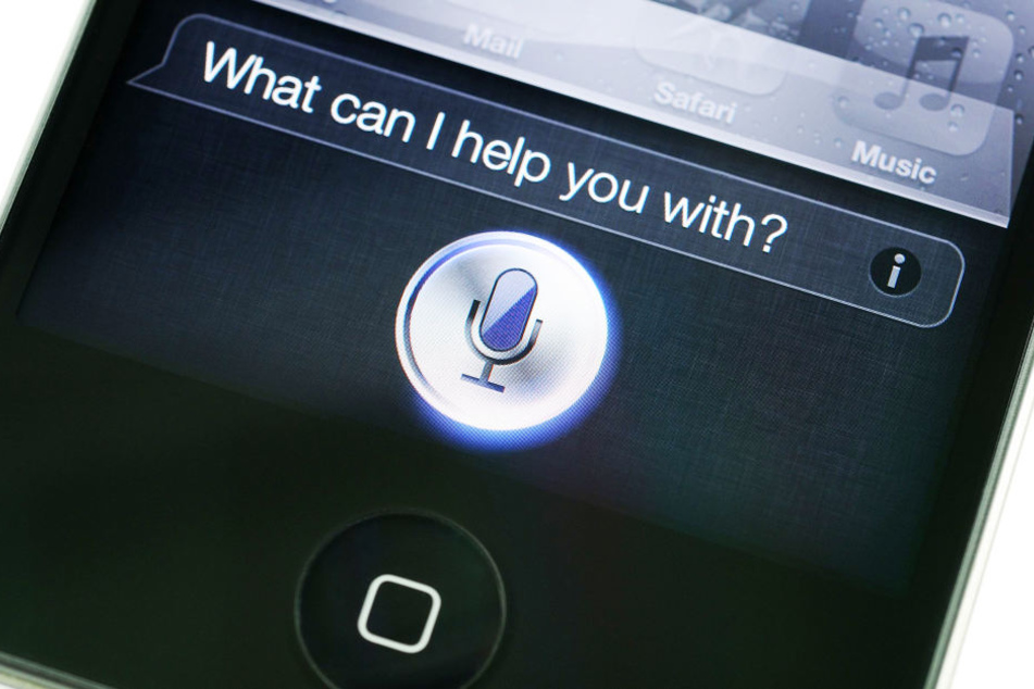 Wer Siri nach der 108 fragt, wird direkt zum Notruf durchgestellt.
