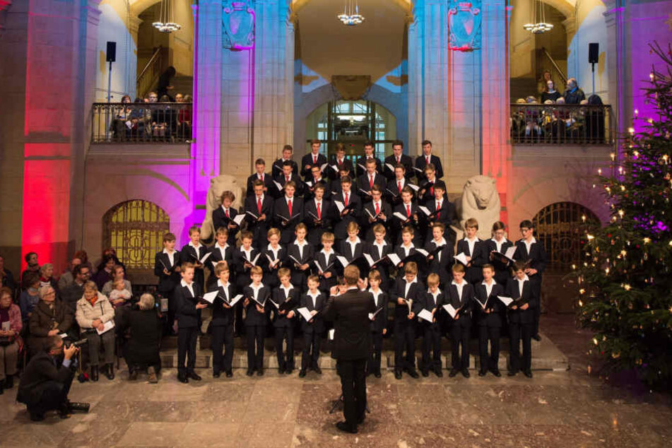 Die Kapellknaben singen in der Staatskanzlei. Diese Aufnahme ist von 2015.
