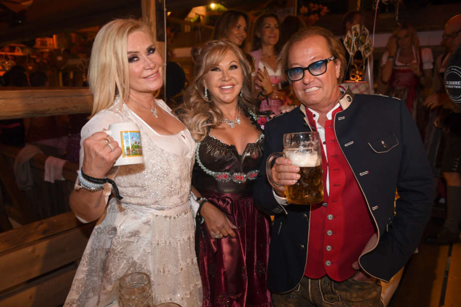 Die Geissens (rechts) auf dem Oktoberfest.