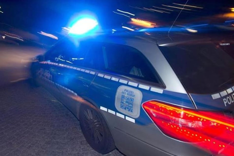 Nach rund 50 Kilometern konnte die Polizei den Mann schließlich stoppen. (Symbolbild)