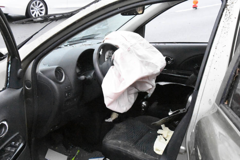 Die 85-jährige Fahrerin wurde bei dem Crash verletzt.