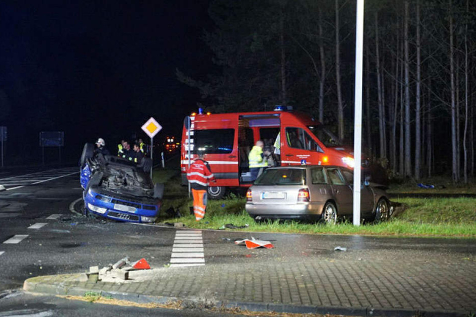 Die beiden Audis krachten an der Kreuzung zusammen.