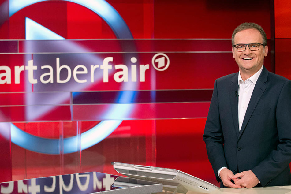 Frank Plasberg (60) moderiert am Montag ab 21 Uhr in der ARD: "Wampe oder Waschbrettbauch - gibt es gutes Leben ohne schlechtes Gewissen?"