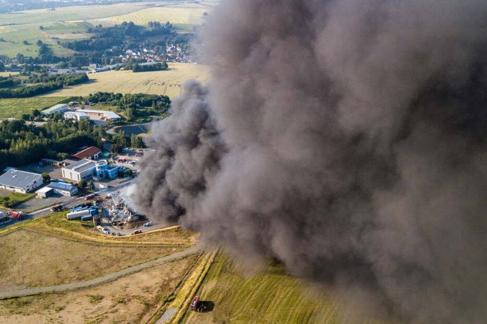 Giftige Qualmwolke über dem Vogtland: Ein Kindergarten will jetzt umziehen.
