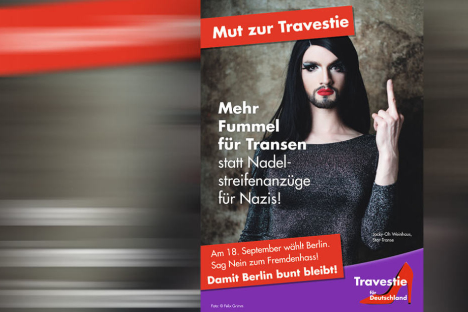Dragqueen Jacky-Oh Weinhaus machte bereits 2016 in Berlin Werbung für die TfD.