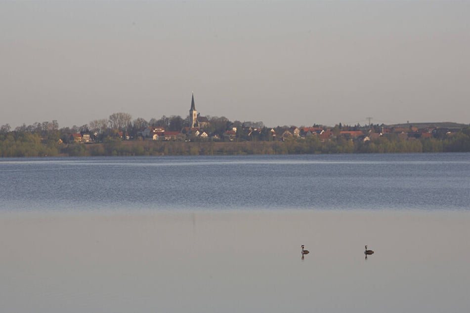 Die Talsperre Bautzen liegt idyllisch und ist ein beliebtes Naherholungsgebiet. Sie wird aus der Spree gespeist.