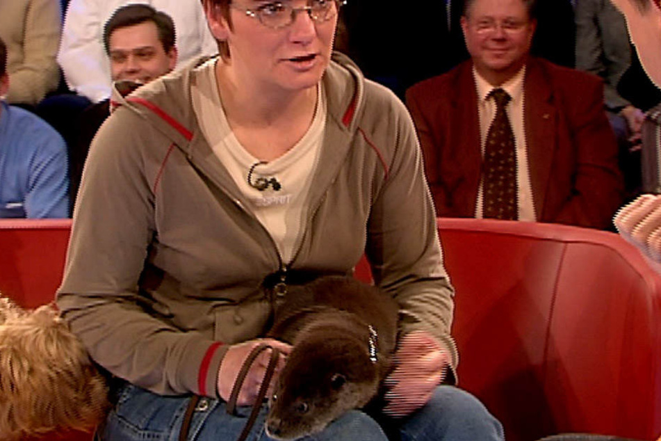 Vor 13 Jahren war Gisela Schneider mit Hund Willi und Otter Baba bei SternTV
zu Gast.