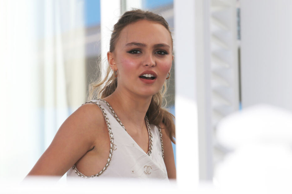 Lily-Rose Depp (19) ist seit mehreren Jahren als Model tätig.