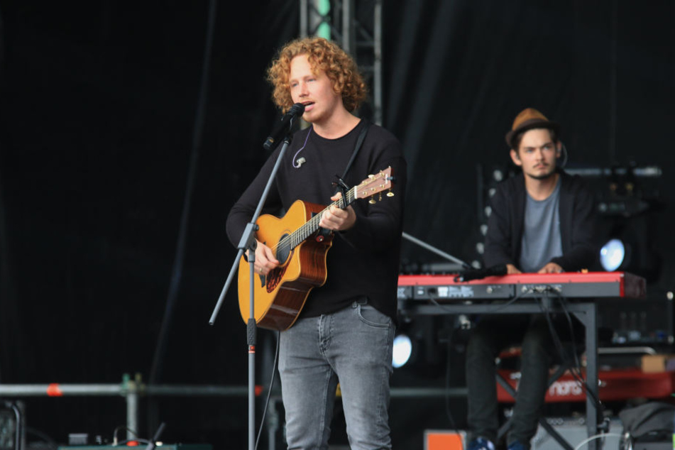ESC-Held Michael Schulte gab sich auf dem Domplatz die Ehre.