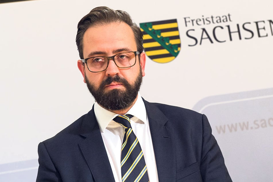 Sebastian Gemkow (38, CDU) ist besorgt.