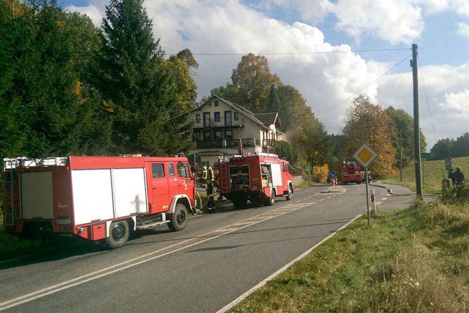 Warum das Feuer ausbrach, ist noch unklar.