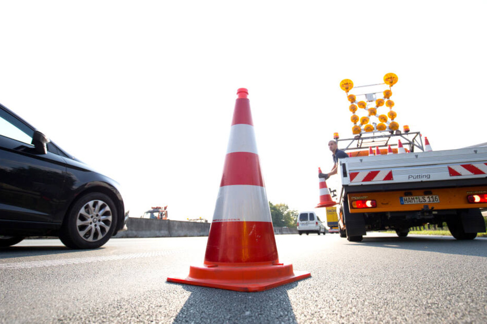 Verkehrsbehinderungen nach Unfall auf der Autobahn A1.