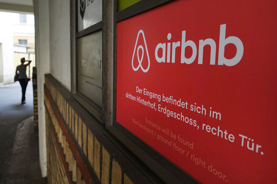 Die Mitarbeiter von Airbnb in Berlin werden sich über das neue Gesetz freuen.