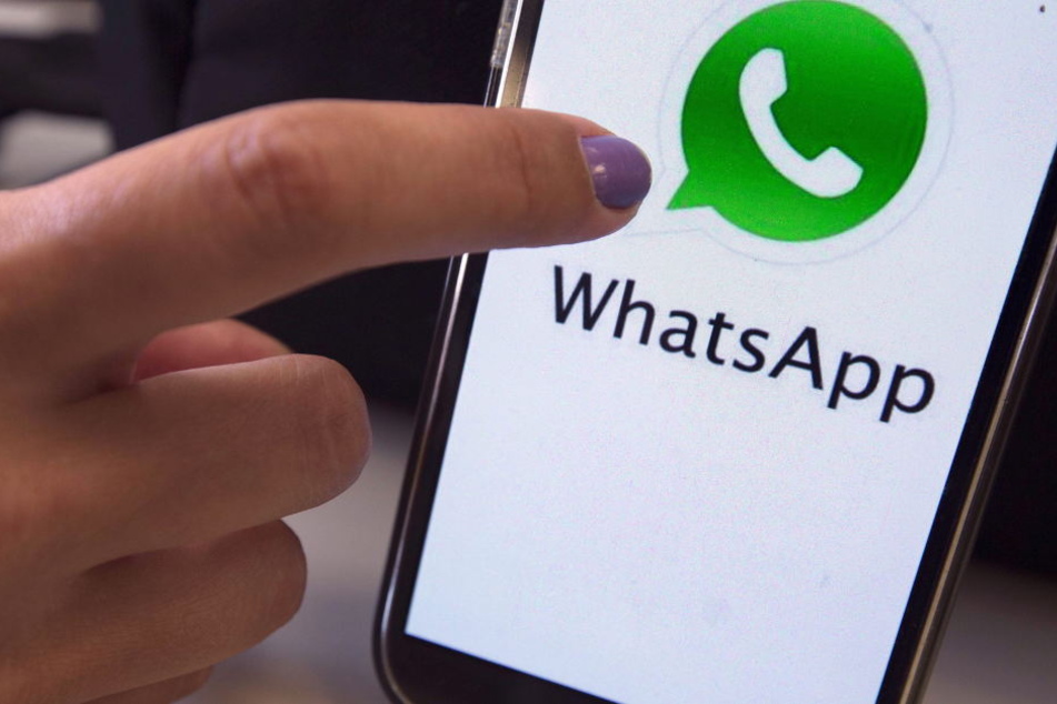 WhatsApp hat die Sticker-Funktion gerade eingeführt,...